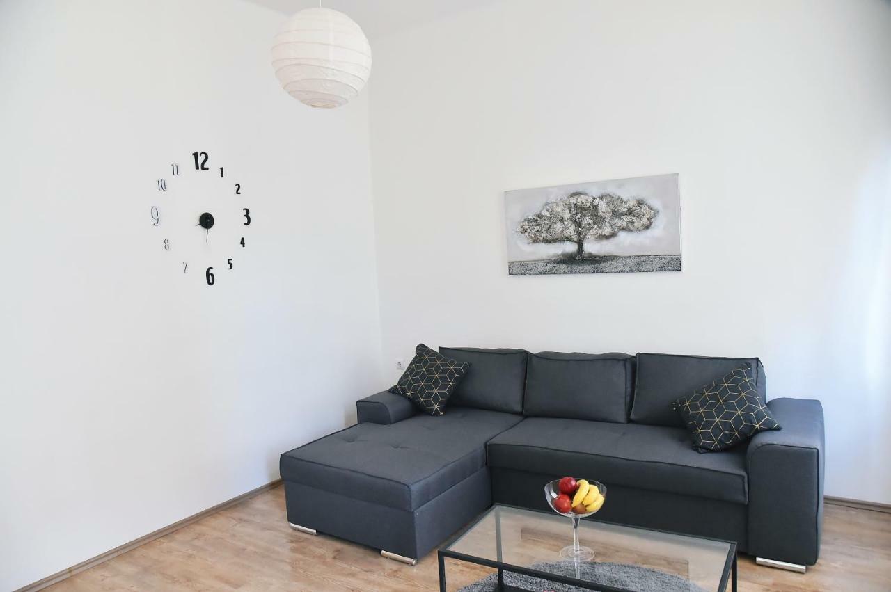 Donatella Apartment Rijeka Exterior photo